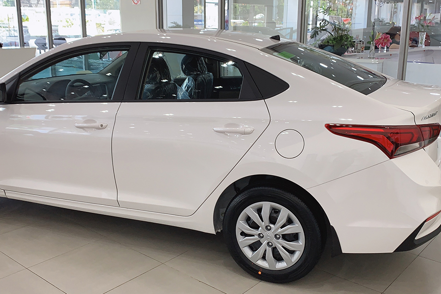 Ngoại thất Hyundai Accent 1.4 AT Đặc Biệt - Hình 8 Ngoại thất Hyundai Accent 1.4 AT Đặc Biệt - Hình 8